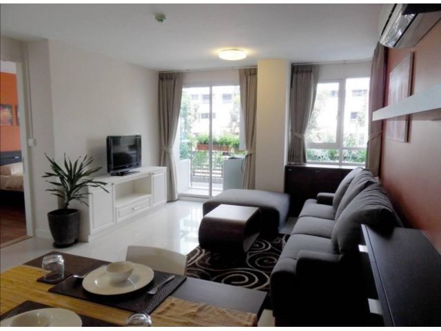 The Clover Thonglor ซอย18 1BED 45Sqm. 2nd FL.  Agent 089-660-1552   (REF.102126)