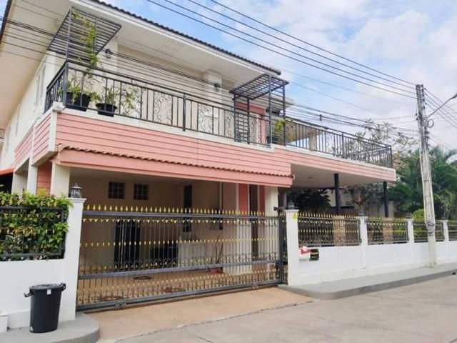 ปล่อยเช่าบ้านพัทยา โซนจอมเทียน ตกแต่งครบ พร้อมเข้าอยู่