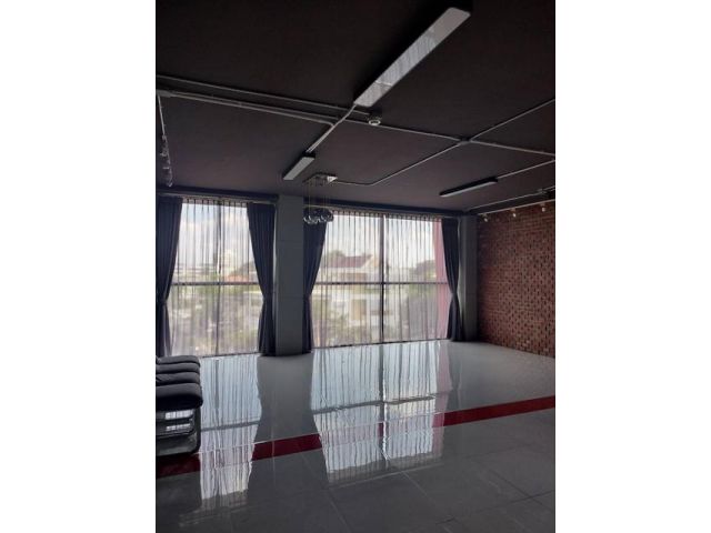 ให้เช่าพื้นที่สำนักงาน 83 ตรม. เอกมัย 22 ตึก APAI LoFT ใกล้ BTS เ