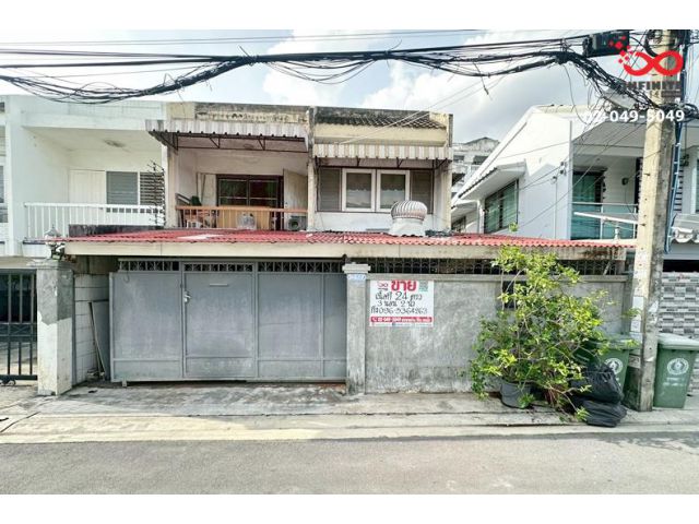 ขายบ้านแฝด 2 ชั้น  ซอยสบายใจ รัชดา-สุทธิสาร-ลาดพร้าว ใกล้รถ MRT สุทธิสาร
