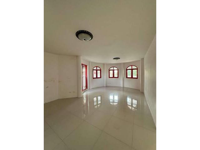 cx ขายคอนโดฌ็องเซลิเซ่ แจ้งวัฒนะ เลี่ยงเมืองปากเกร็ด Tel.09999838
