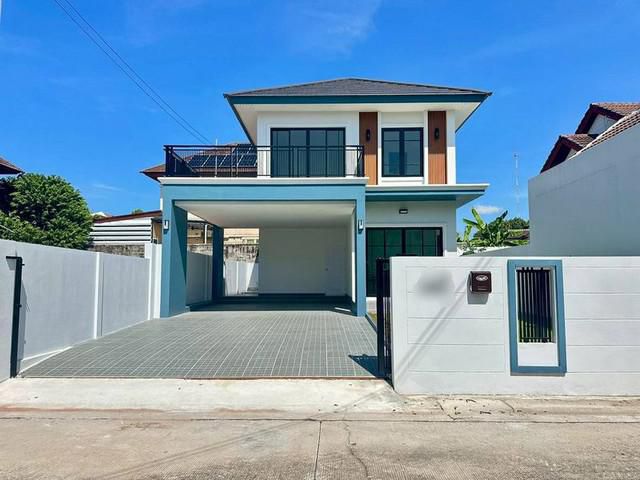 บ้านเดี่ยว ศรีราชา ซอยหนองค้อ10/13 ใกล้เซ็นทรัล-เจปาร์ค พร้อมอยู่