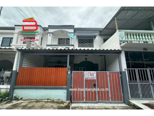 ทาวน์เฮาส์ อภินคร 2000 เนื้อที่ 20.5 ตรว. ซอยสายไหม 81 (ใกล้ตลาดวงศกร) สายไหม กรุงเทพมหานคร