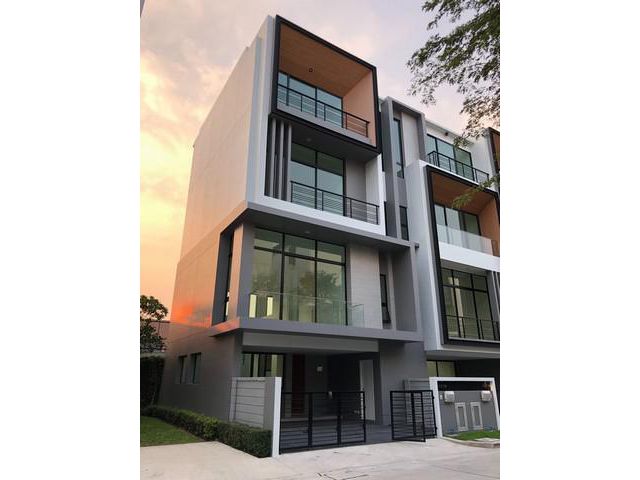 ให้เช่า Townhome 3ชั้นครึ่ง หลังมุม โครงการ Nirvana Define พระราม
