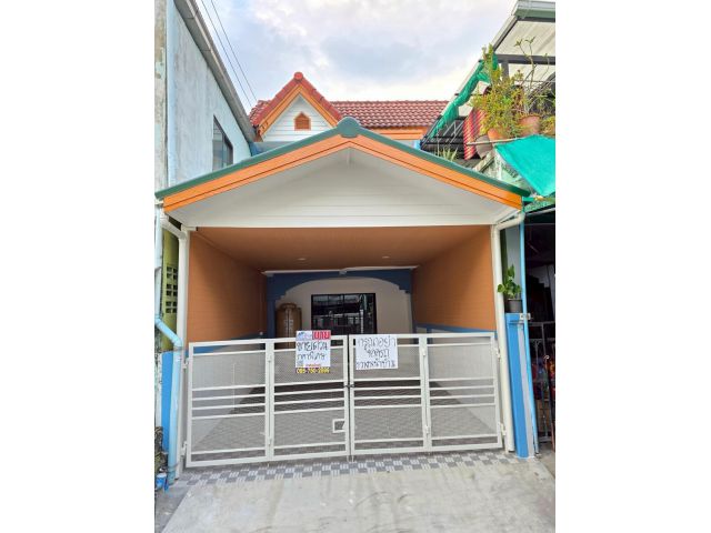 หมู่บ้านฉัตรณรงค์4 ซ.9 ต.คูคต อ.ลำลูกกา จ.ปทุมธานี ]