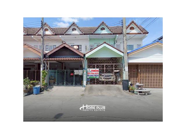 ทาวน์เฮ้าส์ 2 ชั้น ซอยวชิรธรรมสาธิต57 ใกล้ซีคอนสแควร์