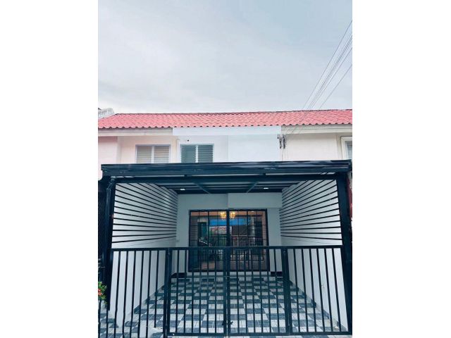 #ขายบ้านเอื้ออาทร สไตล์ทาวน์โฮม 2 ชั้น หมู่บ้านเอื้ออาทร หนองไม้แก่น พัทยา PR:yui