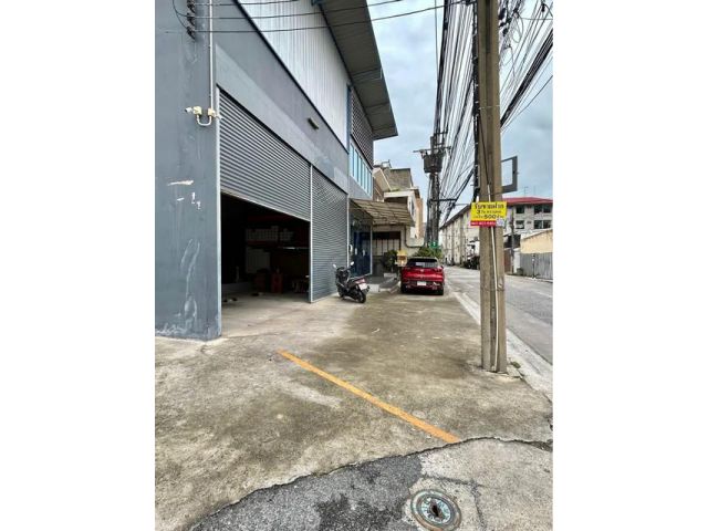 ให้เช่าโกดังพร้อมสำนักงาน 420 ตรม.พัฒนาการ 38 ไฟ3 เฟส 4สาย ใกล้ทา
