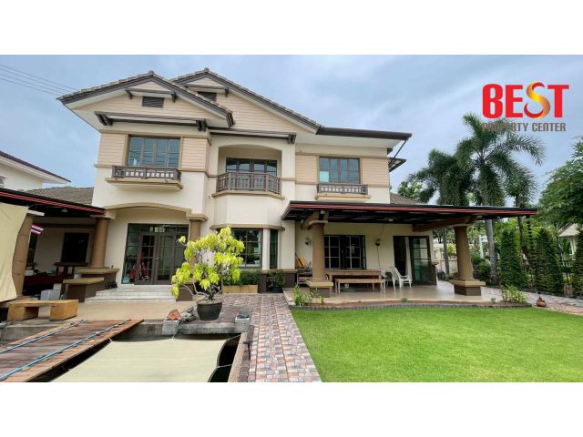 บ้านเดี่ยวหลังใหญ่ โครงการมัณฑนา วัชรพล–รามอินทรา 1 อยู่ต้นโครงการ ใกล้สวนส่วนกลาง