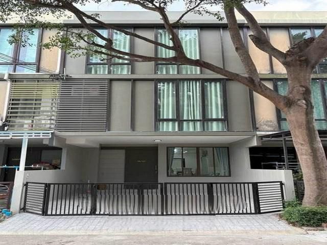 PB5562 ขายทาวน์โฮม ย่านลาดปลาเค้า โครงการ อารียา ทูบี เกษตร-นวมินทร์ บ้านสวยรีโนเวทพร้อมอยู่อาศัย