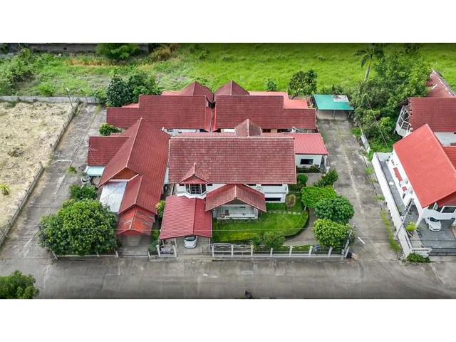 7 Bedroom Family Home In San Sai Near Mae Jo University