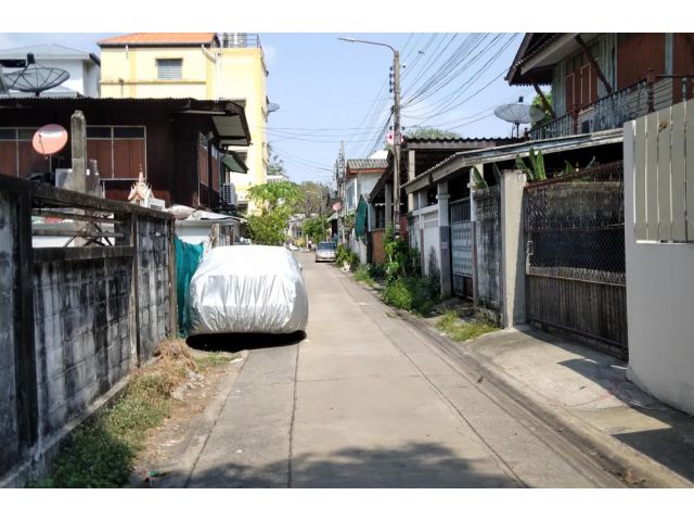 Sale Land for House deep soi but near Express way and BTS On Nut