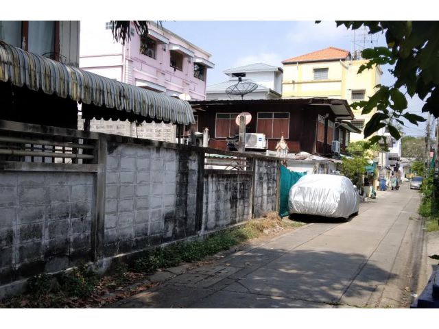 Sale Land for House deep soi but near Express way and BTS On Nut