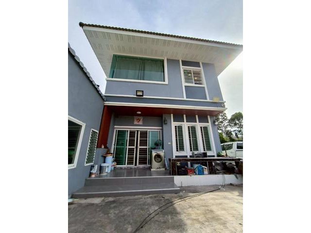 ขายบ้านเดี่ยว2ชั้น พร้อมโต๊ะสนุ๊ก ทำเลดีแถววัดบ้านขอม เมืองสมุทรส