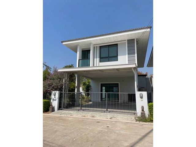 บ้านเดี่ยวมือสองบางพระ แปลงมุม โครงการมณีรินทร์ ปาร์ค บางพระ