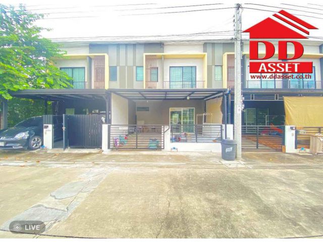 For rent The Connect Pattanakarn 44 ให้เช่า ทาวน์โฮม เดอะคอนเนค พัฒนาการ44