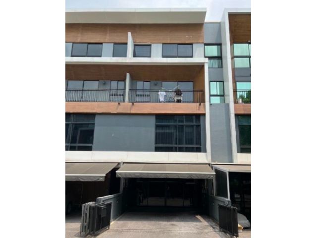 ให้เช่าทาวน์โฮม 3.5 ชั้น Arden พระราม 3 พร้อมเฟอร์และเครื่องใช้ไฟฟ้าFully furnished ใกล้โรงเรียนนานาชาติ King College