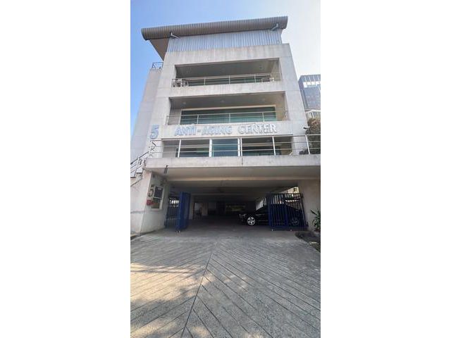ขายที่ดินพร้อมอาคาร 6ชั้น ย่านรัชดา ใกล้สถานีรถไฟฟ้าพหลโยธิน