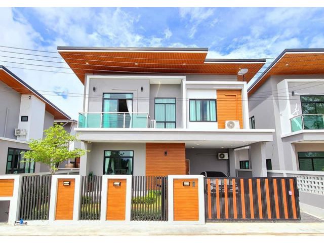 บ้านเดี่ยว 2 ชั้น ทำเลทอง  สไตล์โมเดิร์น ทำเลใกล้ทะเลนาจอมเทียน - สัตหีบ จังหวัดชลบุรี