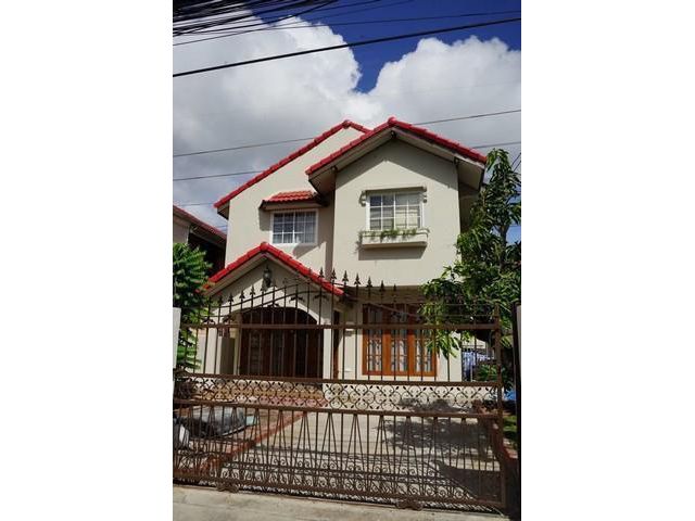 PB5579 ให้เช่าบ้านเดี่ยว 2ชั้น ซอยประชาอุทิศ ติดถนนเลียบด่วนทาวน์อินทาวน์เหม่งจ๋าย ใกล้ รร.นานาชาติสิงคโปร์