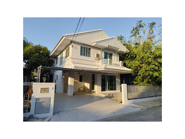 ขายบ้าน  มบ.พฤกษ์ลดา1 ลำลูกกา คลอง4 ราคา3.59M ภายในเดือน ส.ค.เท่า