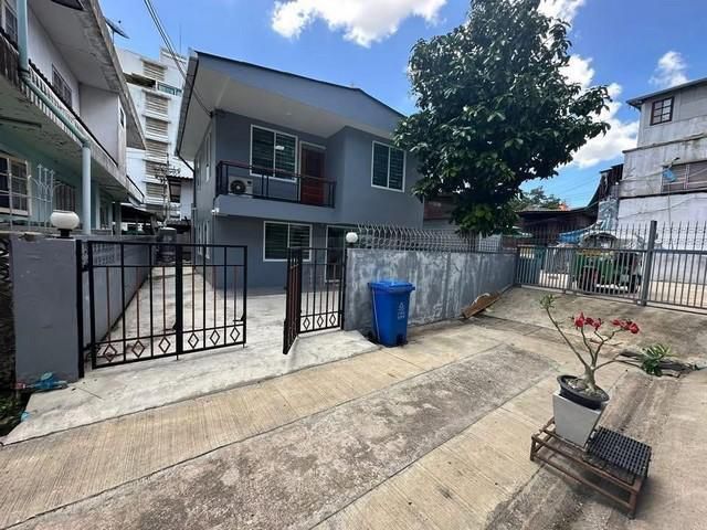 PB5582 ให้เช่าบ้านเดี่ยว 2ชั้น ย่านดินแดง ซอยแสงอุทัยทิพย์ ใกล้อนุเสาวรีย์ชัย ใกล้ประตูน้ำ