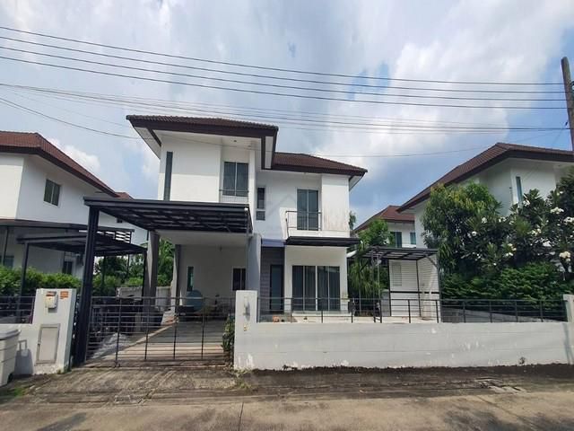 PB5586 ให้เช่าบ้านเดี่ยว ซอยพระยาสุเรนทร์35 หมู่บ้าน The Tara รามอินทรา ใกล้แฟชั่นไอซ์แลนด์