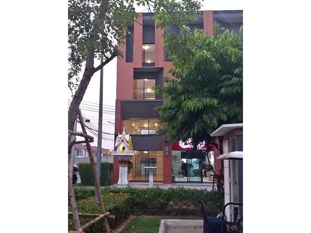 ให้เช่าอาคารสำนักงาน3.5 ชั้น ย่านเพชรเกษม บางบอน พระราม2