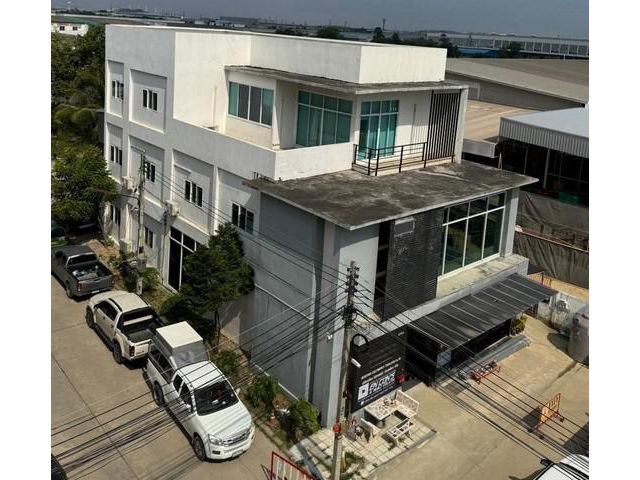 เช่า โฮมออฟฟิต3 ชั้น พื้นที่ใช้สอยกว่า 500 ตร.ม.ใจกลางอมตะนคร ชล