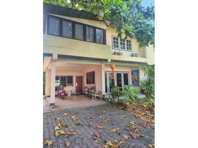 ขายบ้านพร้อมที่ดินในซอยหลังวัดโลกโมฬลีพร้อมโอน