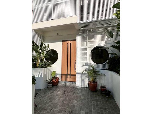 ให้เช่า Townhome ใกล้ BTS ช่องนนทรี วัสดุคุณภาพสูงจากญี่ปุ่นและยุ