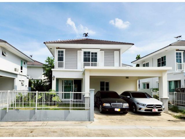 ขายขาดทุน บ้านเดี่ยว L&H วิลลาจิโอ ปิ่นเกล้า–ศาลายา ใกล้สโมสร สระว่ายน้ำ เพียง 30 ม.