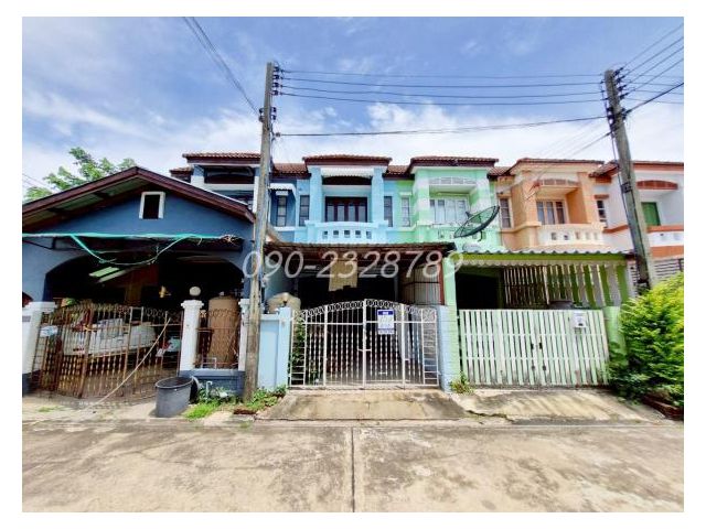 ทาวน์เฮ้าส์ หมู่บ้านปาริชาต 345 บางคูวัด