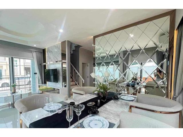 ให้เช่าบ้าน แกรนดิโอ รามอินทรา-วงแหวน เช่า 80,000 บาท