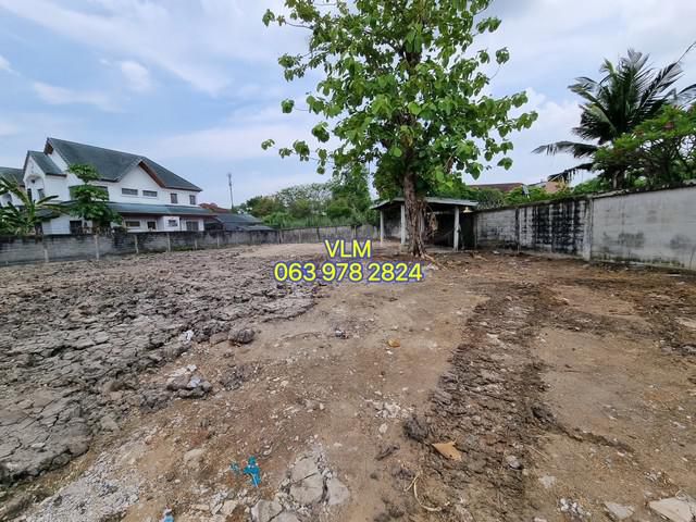 VLM 981  ขายที่ดิน ซอยรามอินทรา 19 แยก 5 แขวงอนุสาวรีย์ เขตบางเขน ทิศตะวันออกเฉียงเหนือ  เนื้อที่ 273 ตารางวา