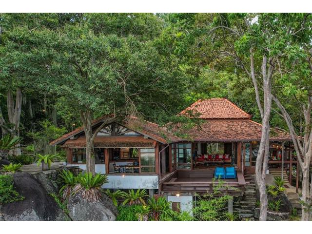 ขาย บ้านสไตล์บาหลี Santikhiri Estate  เกาะสมุย  5 ห้องนอน 5 ห้องน