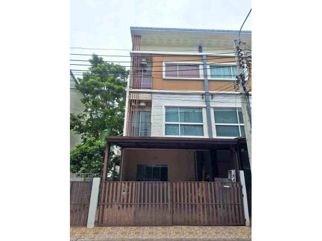 B1001 ให้เช่าทาวน์เฮ้าส์ 3 ชั้น โครงการวิลเลตซิตี้ ซอยพัฒนาการ32