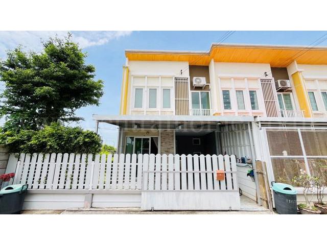 ลดราคา ทาวน์โฮม โกลเด้น ทาวน์ พระราม 2 หลังริม พื้นที่เยอะ