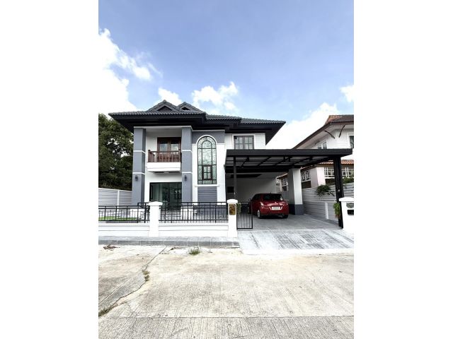 บ้านเดี่ยว 2 ชั้น หมู่บ้านธนทองสวีทเฮ้าส์ บ้านสวย รีโนเวทใหม่ทั้งหลัง สวย ใหม่ พร้อมเข้าอยู่ได้เลยทันที