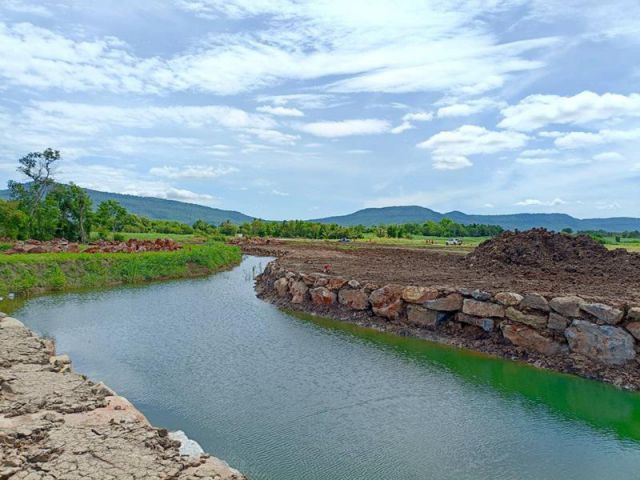 ขายที่ดิน 2 ไร่ ติดน้ำ วิวภูเขา เอกสารสิทธิ์โฉนด ถนน น้ำ ไฟพร้อม