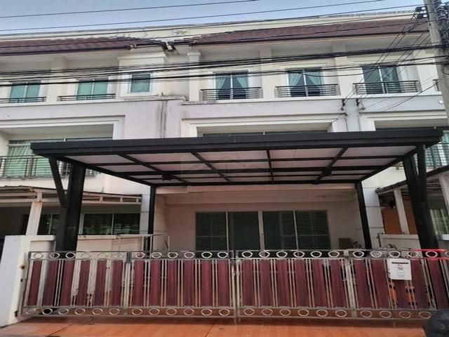 ให้เช่าทาวน์โฮม 3 ชั้น หมู่บ้านกลางเมือง เออร์บาเนี่ยน พระราม9-วง