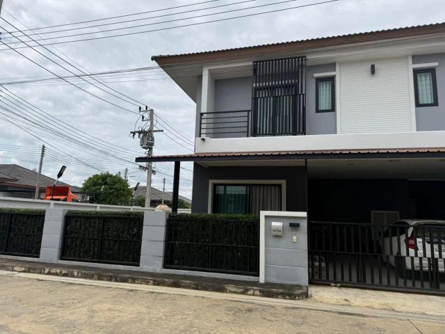 บ้านเดี่ยวแปลงหัวมุม เนื้อที่ 62.4 ตร.วา