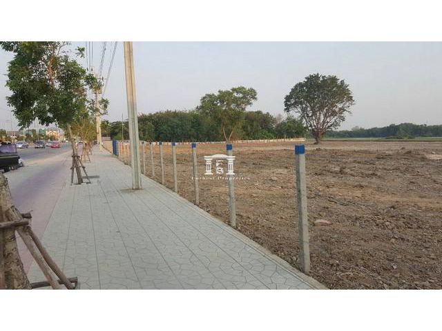 ขาย ขายที่ดิน ติดถนนเทพรักษ์ เนื้อที่ 2-2-36 ไร่