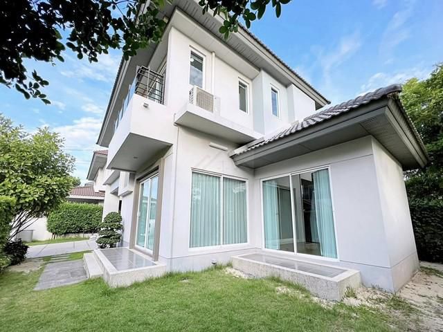 ให้เช่าบ้านเดี่ยว 2 ชั้นหลังมุม โครงการไลฟ์ บางกอก บูเลอวาร์ด รัง