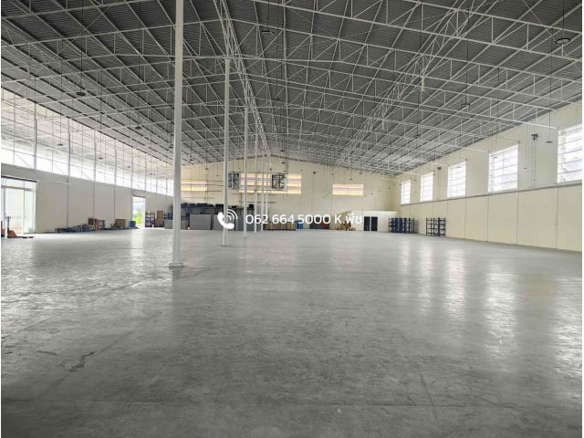 ให้เช่า โรงงาน/โกดังพร้อมสำนักงาน 2,800 ตร.ม. พื้นที่สีม่วง  ลำลูกกาคลอง4 ลาดสวาย รังสิต ใกล้มอเตอร์เวย์ ใกล้รถไฟฟ้า