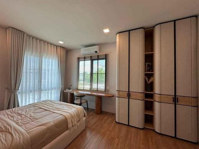 P1072 ให้เช่าบ้านเดี่ยว 2 ชั้น มัณฑนา บางนา กม 15  MANTANA