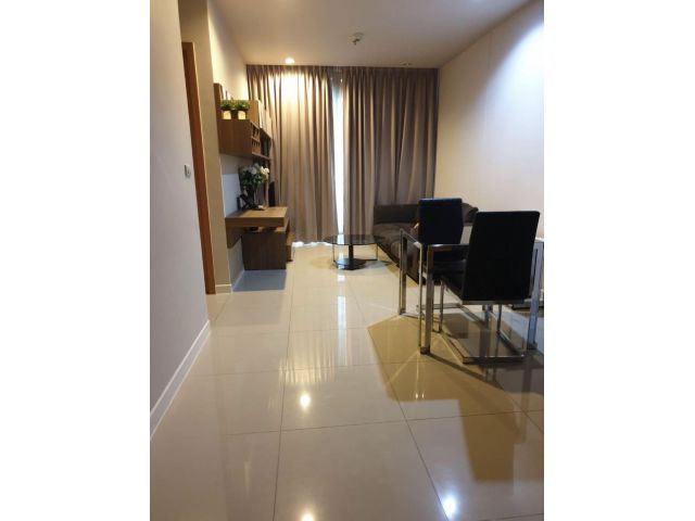 for rent condo Circle Petchaburi 36 fully furnished (S03-2081)
