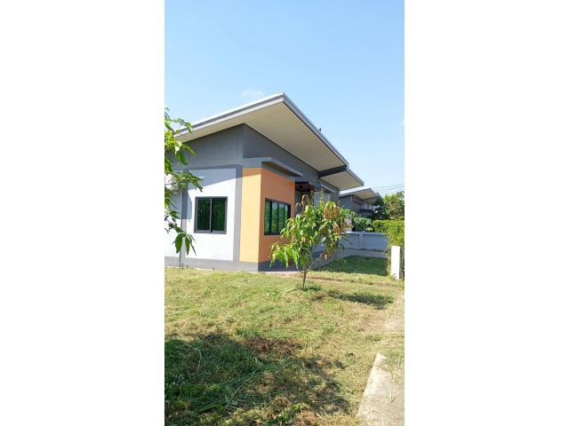 ขายบ้านเดี่ยว เนื้อที่ 111 ตรว อ.เมือง จ.ชัยนาท