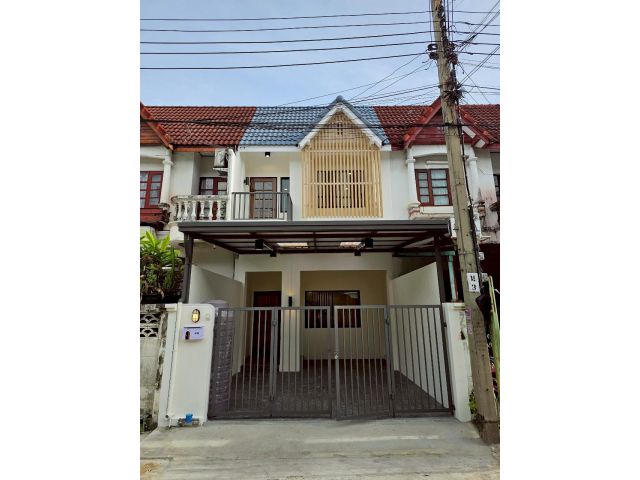 ขายบ้านรีโนเวทใหม่ หมู่บ้าน ทรัพย์วัฒนะ ซอยปากเกร็ด-แจ้งวัฒนะ 17 ตรงข้ามเซ็นทรัลแจ้งวัฒนะ (N.1807)