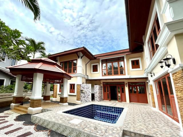 For Sale : Villa Boatlagoon (park 1) 4 Bedrooms 5 Bathrooms